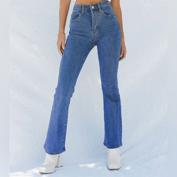 Princess Polly Dark Wash Flare Jeans sz 8 - Picture 1 of 8